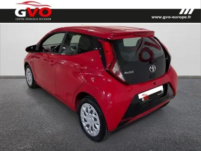 TOYOTA Aygo 1.0 VVT-i 69ch x-play 5p occasion 2018 - Photo 2