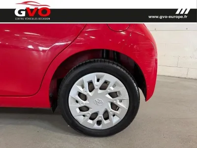 TOYOTA Aygo 1.0 VVT-i 69ch x-play 5p occasion 2018 - Photo 4