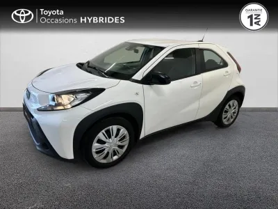 TOYOTA Aygo X 1.0 VVT-i 72ch Dynamic occasion 2022 - Photo 3