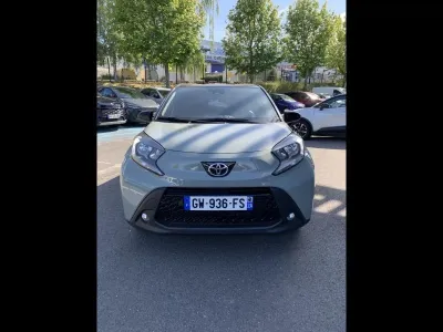 TOYOTA Aygo X 1.0 VVT-i 72ch Design S-CVT MY24 occasion 2024 - Photo 3