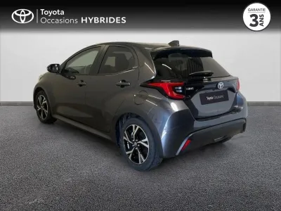 TOYOTA Yaris 116h Design 5p MC24 occasion 2025 - Photo 2