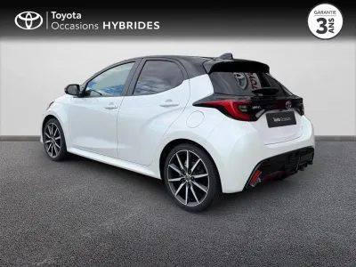TOYOTA Yaris 130h GR Sport Techno 5p MY26 occasion 2026 - Photo 2