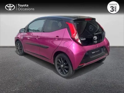TOYOTA Aygo 1.0 VVT-i 72ch x-cite 5p occasion 2018 - Photo 2