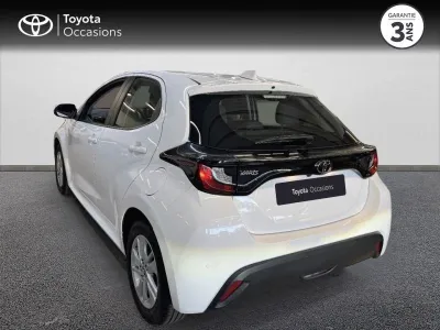 TOYOTA Yaris 120 VVT-i Dynamic Business 5p MC24 occasion 2024 - Photo 2
