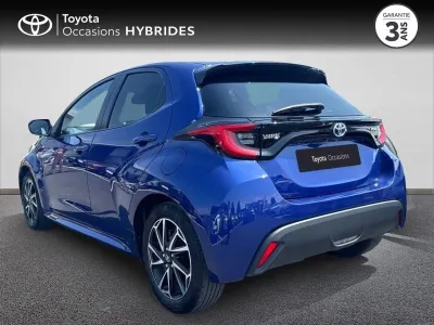 TOYOTA Yaris 116h Design 5p MY22 occasion 2021 - Photo 2