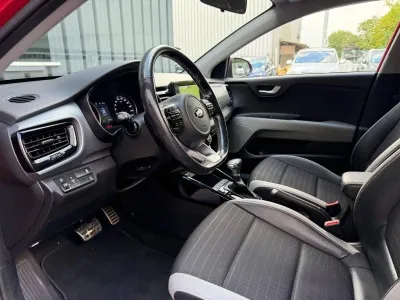 KIA Stonic 1.0 T-GDi 120ch ISG Design DCT7 Euro6d-T occasion 2020 - Photo 4