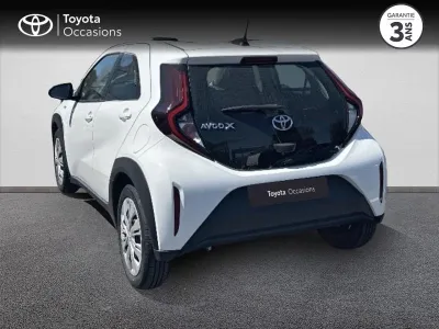 TOYOTA Aygo X 1.0 VVT-i 72ch Dynamic MY23 occasion 2023 - Photo 2