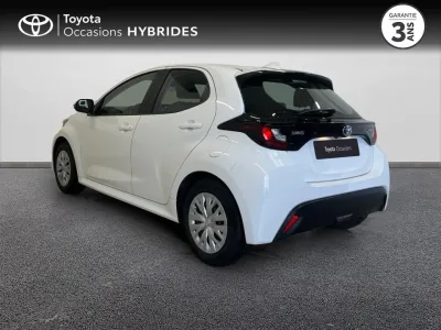 TOYOTA Yaris 116h Dynamic 5p MY22 occasion 2023 - Photo 2