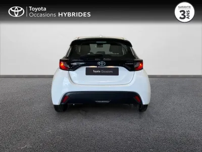 TOYOTA Yaris 116h Dynamic 5p MY22 occasion 2023 - Photo 4