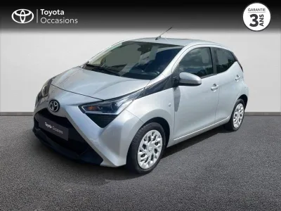 TOYOTA Aygo 1.0 VVT-i 72ch x-play 5p MY21 occasion 2022 - Photo 1