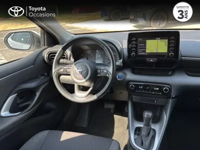 TOYOTA Yaris 116h Dynamic Business 5p MY21 occasion 2022 - Photo 3