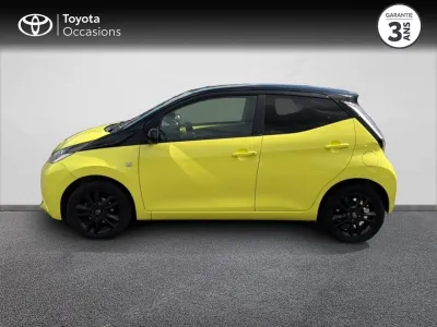 TOYOTA Aygo 1.0 VVT-i 69ch x-cite 3 Jaune Fizz 5p occasion 2016 - Photo 3