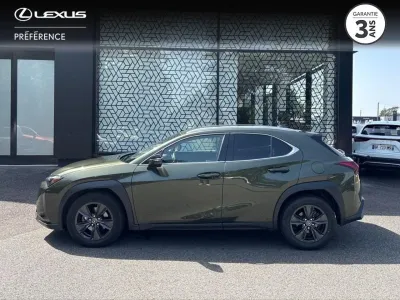 LEXUS UX 300h Luxe 2WD MC25 occasion 2024 - Photo 3