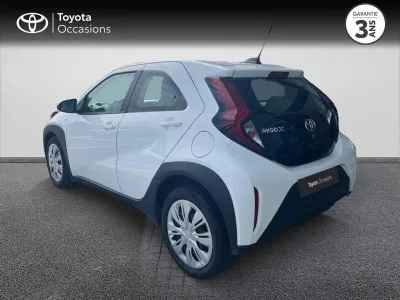 TOYOTA Aygo X 1.0 VVT-i 72ch Dynamic occasion 2023 - Photo 2