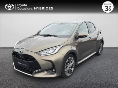 TOYOTA Yaris 116h Iconic 5p occasion 2020 - Photo 1
