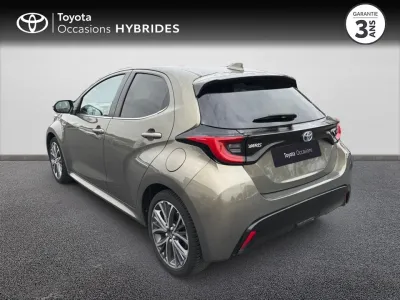 TOYOTA Yaris 116h Iconic 5p occasion 2020 - Photo 2