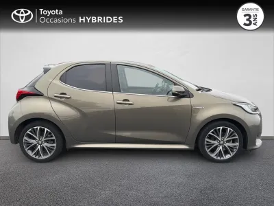 TOYOTA Yaris 116h Iconic 5p occasion 2020 - Photo 3
