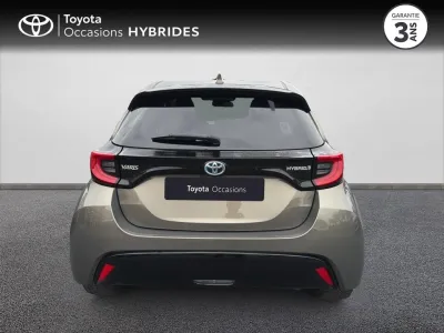 TOYOTA Yaris 116h Iconic 5p occasion 2020 - Photo 4