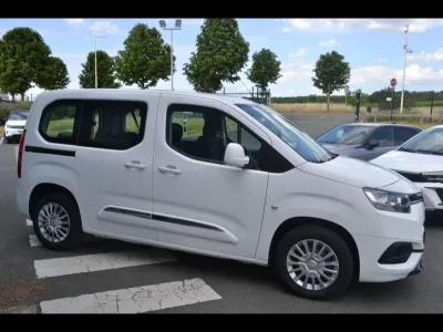 TOYOTA PROACE CITY Verso Medium 1.5 100 D-4D Dynamic occasion 2021 - Photo 2