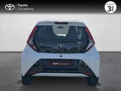 TOYOTA Aygo 1.0 VVT-i 72ch x-play 3p occasion 2019 - Photo 4