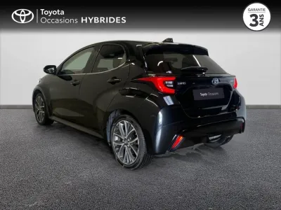 TOYOTA Yaris 116h Iconic 5p MY22 occasion 2022 - Photo 2