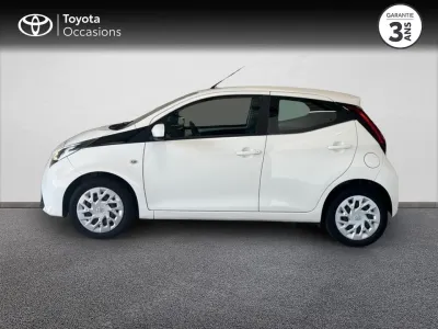 TOYOTA Aygo 1.0 VVT-i 69ch x-play 5p occasion 2020 - Photo 3