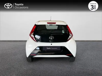TOYOTA Aygo 1.0 VVT-i 69ch x-play 5p occasion 2020 - Photo 4