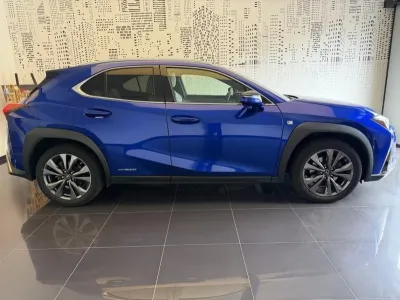 LEXUS UX 250h 2WD F SPORT MY22 occasion 2022 - Photo 4