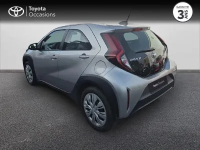 TOYOTA Aygo X 1.0 VVT-i 72ch Dynamic S-CVT occasion 2022 - Photo 2