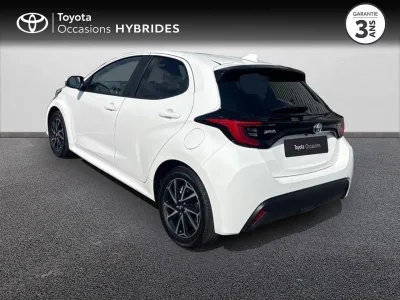 TOYOTA Yaris 116h Design 5p MC24 occasion 2023 - Photo 2