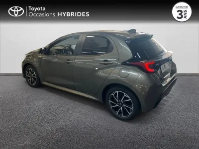 TOYOTA Yaris 116h Design 5p MY22 occasion 2022 - Photo 2