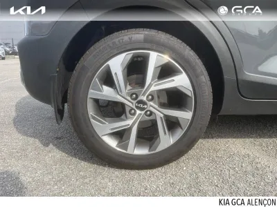 KIA Stonic 1.0 T-GDi 120ch MHEV GT Line Premium DCT7 occasion 2023 - Photo 4