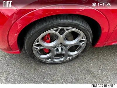 ALFA ROMEO Tonale 1.5 Hybrid 160ch Tributo Italiano TCT occasion 2024 - Photo 4