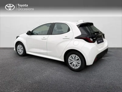 TOYOTA Yaris 116h Dynamic 5p MY21 occasion 2023 - Photo 2