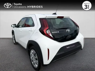 TOYOTA Aygo X 1.0 VVT-i 72ch Dynamic occasion 2024 - Photo 2