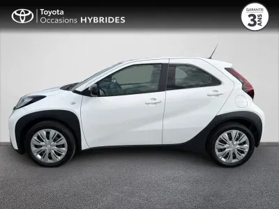 TOYOTA Aygo X 1.0 VVT-i 72ch Dynamic occasion 2024 - Photo 3
