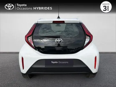 TOYOTA Aygo X 1.0 VVT-i 72ch Dynamic occasion 2024 - Photo 4