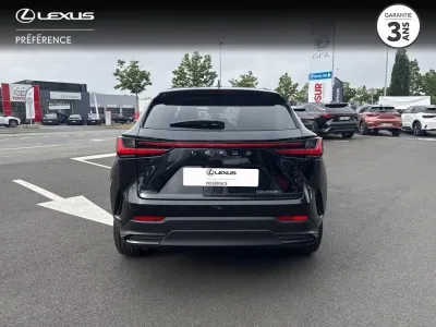 LEXUS NX 450h+ Luxe 4WD MY24 occasion 2024 - Photo 4