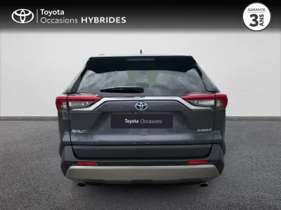 TOYOTA RAV4 2.5 Hybride 218ch Dynamic Business 2WD + Programme Beyond Zero Academy MY23 occasion 2024 - Photo 4