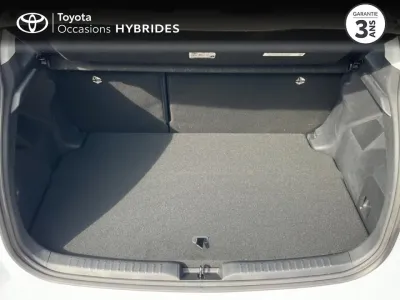 TOYOTA Yaris 116h Dynamic Business 5p + Programme Beyond Zero Academy MY21 occasion 2022 - Photo 2