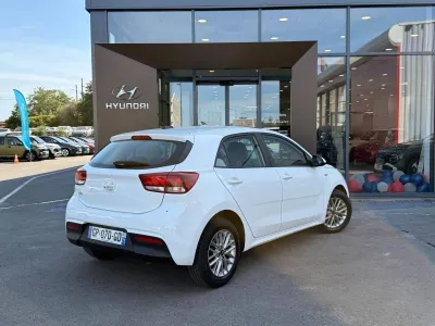 KIA Rio 1.2 DPi 84ch Active occasion 2023 - Photo 4