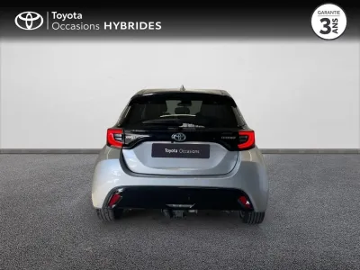 TOYOTA Yaris 116h Iconic 5p MY22 occasion 2023 - Photo 4