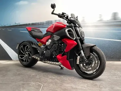 DUCATI Diavel V4 occasion 2023 - Photo 2