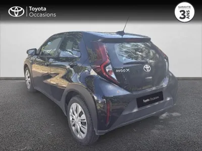 TOYOTA Aygo X 1.0 VVT-i 72ch Dynamic occasion 2023 - Photo 2