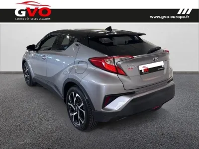 TOYOTA C-HR 122h Graphic 2WD E-CVT occasion 2017 - Photo 2