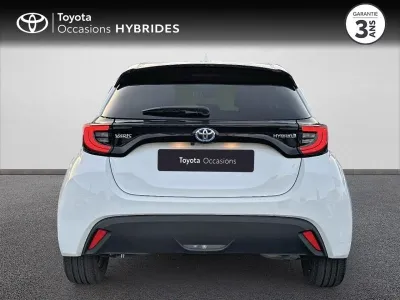 TOYOTA Yaris 116h Design 5p MY22 occasion 2023 - Photo 4
