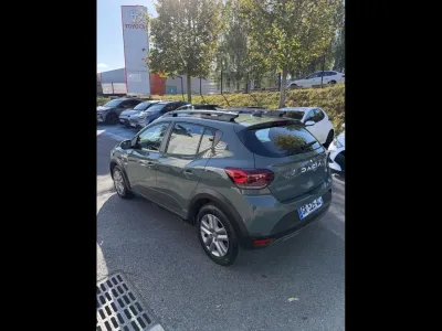 DACIA Sandero 1.0 ECO-G 100ch Stepway Expression -24 occasion 2023 - Photo 2