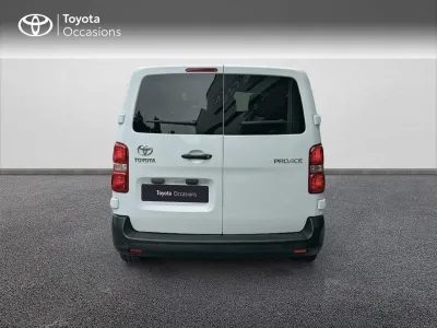 TOYOTA PROACE Combi Medium 2.0 140 D-4D Dynamic Confort Clim. Arrière MC23 occasion 2024 - Photo 4