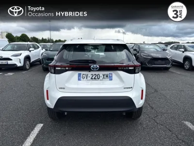 TOYOTA Yaris Cross 116h Dynamic Business + Programme Beyond Zero Academy MY22 occasion 2024 - Photo 4