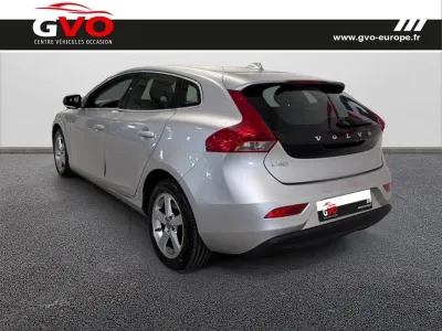 VOLVO V40 D2 120ch Momentum Business occasion 2015 - Photo 2